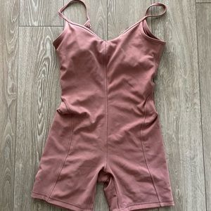 LuluLemon Body suite